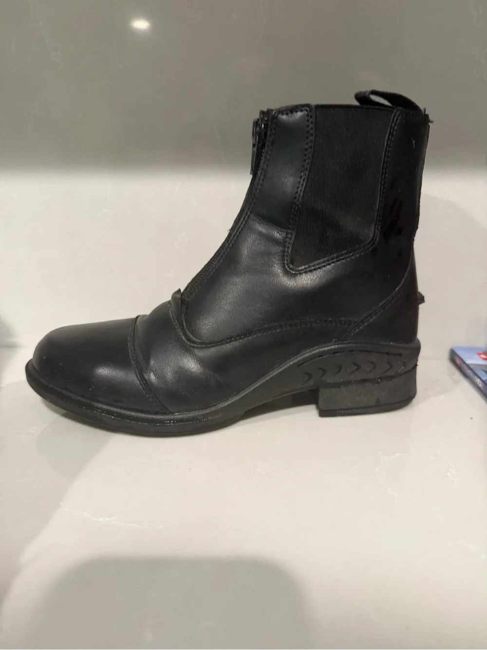 Smartpak Kids Black Leather Zip-Front Riding Boots size 2